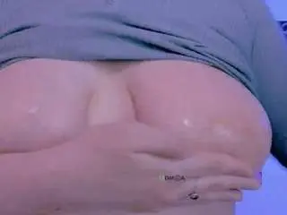 Camsoda Nude Webcam of nikol-kitt