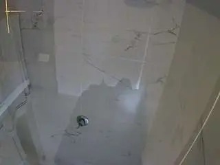 Camsoda Sex Chat of voyeurcam-casa-salsa-bathroom-11