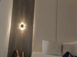 Camsoda Adult Video Chat of sophia-martinezz