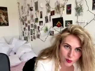 Camsoda Free Porn Cam of aletawhetzell