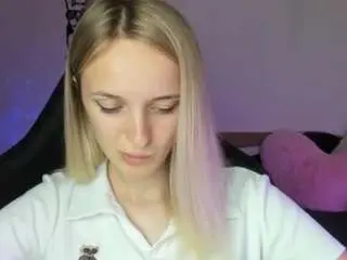Camsoda Nude Webcam of rousereedd