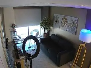 Camsoda Nude Webcam of voyeurcam-casa-salsa-bedroom-9
