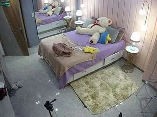 Camsoda Sex Chat of voyeurcam-casa-salsa-bedroom-2