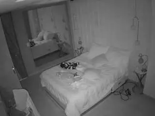 Camsoda Adult Webcams of voyeurcam-casa-salsa-bedroom-2