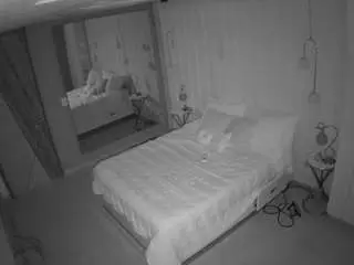 Camsoda Adult Webcams of voyeurcam-casa-salsa-bedroom-2