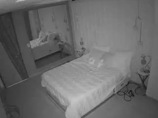 Camsoda Live Sex of voyeurcam-casa-salsa-bedroom-2