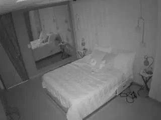 Camsoda Watch Live Sex Cams of voyeurcam-casa-salsa-bedroom-2