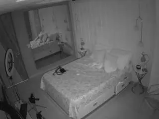 Camsoda Sex Cam of voyeurcam-casa-salsa-bedroom-2