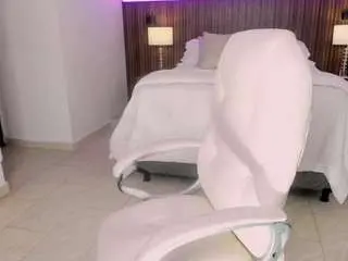 Camsoda Watch Live Sex Cams of megann-williamss