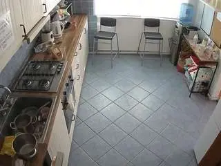 Camsoda Adult Webcams of voyeurcam-julmodels-kitchen-2