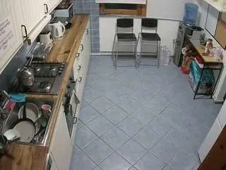 Camsoda Live Sex Cam of voyeurcam-julmodels-kitchen-2