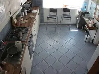 Camsoda Live Sex of voyeurcam-julmodels-kitchen-2