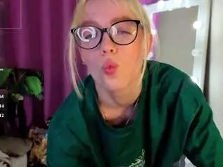 Camsoda Watch Live Sex Cams of rocket-bunnyy