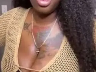 Camsoda Live Porn of brattybucks