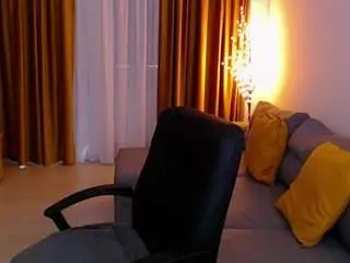 Camsoda Nude Webcam of mia-xo