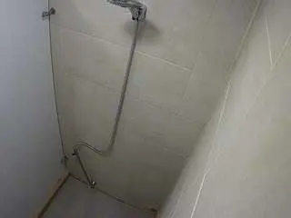 Camsoda Sex Chat of voyeurcam-jb-shower-1