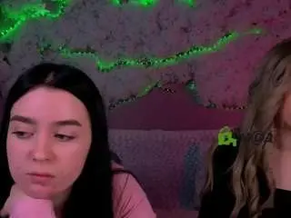 Camsoda Sex Chat of monica-xcx