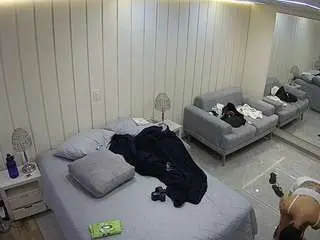 Camsoda Live Sex Cam of voyeurcam-casa-salsa-bedroom-5