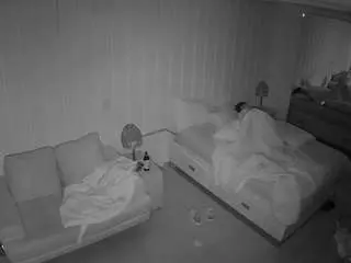 Camsoda Live Sex Cam of voyeurcam-casa-salsa-bedroom-5