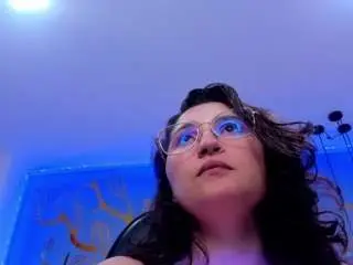 Camsoda Free Porn Cam of lunapleasure