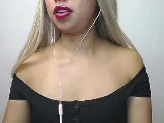 Camsoda Nude Webcam of emerald00