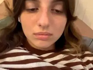 Camsoda Live Sex of theolakassis