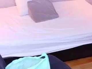 Camsoda Adult Webcams of hugeass-destroyer