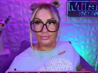 Camsoda Best live sex cam show of tamaramilano