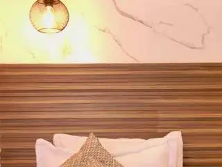 Camsoda Watch Live Sex Cams of viictoria-jones