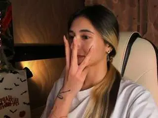Camsoda Live Sex Cam of darlabelle