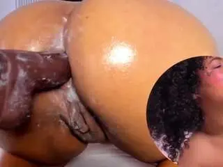 Camsoda Live Porn of lunaacurly
