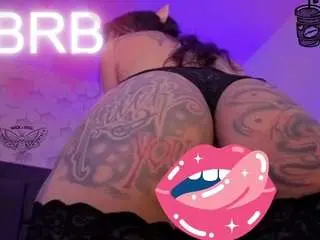 Camsoda Free Porn Cam of marllena
