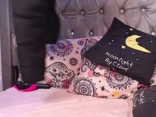 Camsoda Watch Live Sex Cams of lila-gummy