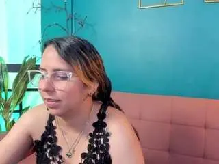 Camsoda Free Live Porn of sharonrhodes