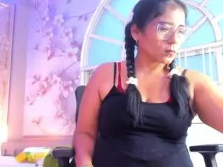 Camsoda Free Porn Cam of mature-biigass