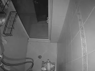 Camsoda Free Live Porn of voyeurcam-baileybase-shower