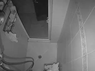 Camsoda Private Sex Chat of voyeurcam-baileybase-shower