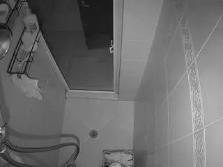 Camsoda Watch Live Sex Cams of voyeurcam-baileybase-shower