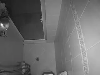 Camsoda Nude Webcam of voyeurcam-baileybase-shower