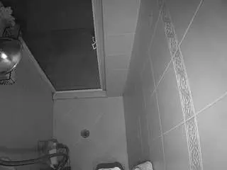 Camsoda Free Porn Cam of voyeurcam-baileybase-shower