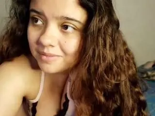 Camsoda Watch Live Sex Cams of elisuare