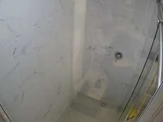 Camsoda Nude Webcam of voyeurcam-casa-salsa-bathroom-12