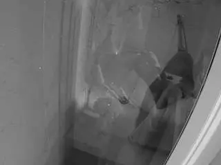 Camsoda Nude Webcam of voyeurcam-casa-salsa-bathroom-12