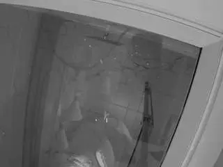 Camsoda Live Sex Cam of voyeurcam-casa-salsa-bathroom-12