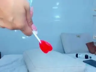 Camsoda Nude Webcam of zenda-evans