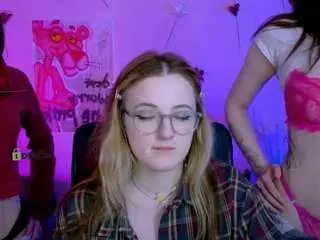 Camsoda Watch Live Sex Cams of liana-kisses