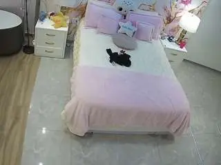 Camsoda Adult Webcams of voyeurcam-casa-salsa-bedroom-6