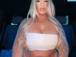 Camsoda Live Porn of tiffanyfoxxx88