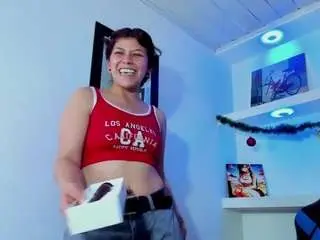 Camsoda Watch Live Sex Cams of raven-rouge