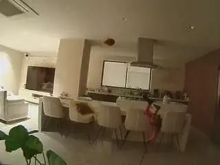 Camsoda Adult Webcams of voyeurcam-casa-salsa-fishtank
